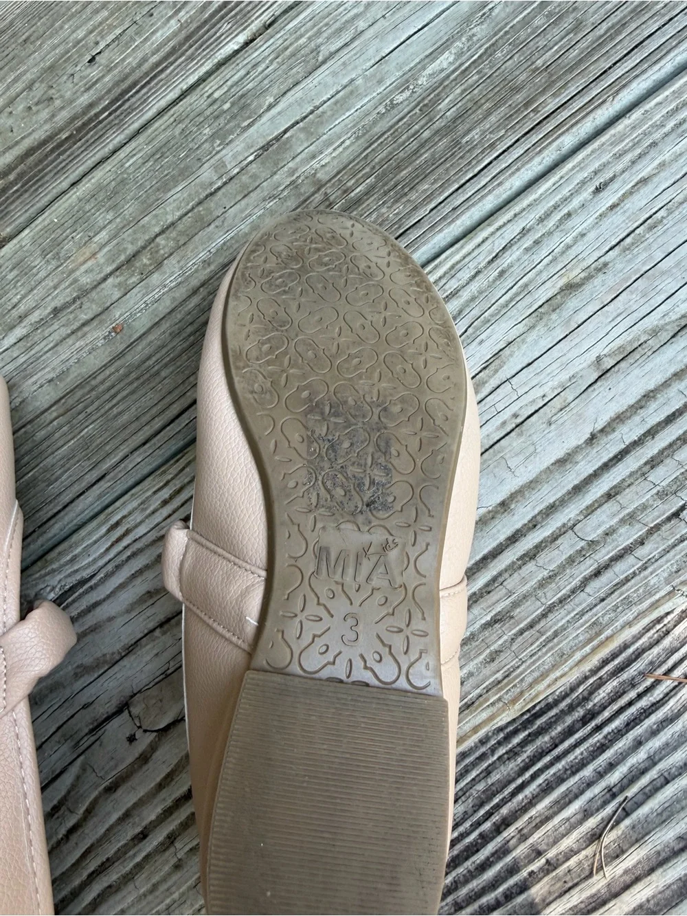 MIA Ballet inspired flats with Ruched Strap-neutral tan Big Girls size 3